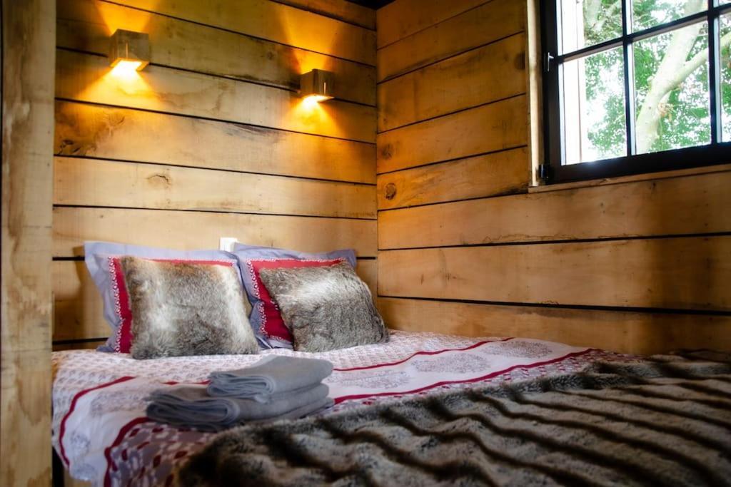 La Cabane Du Cerf Et Son Sauna Attre Εξωτερικό φωτογραφία