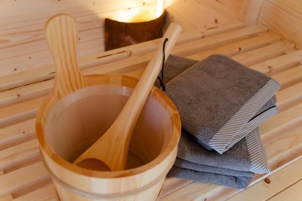La Cabane Du Cerf Et Son Sauna Attre Εξωτερικό φωτογραφία